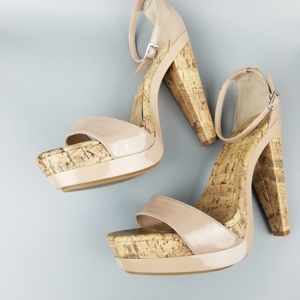 LC Lauren Conrad Nude Pink Platform sz 8